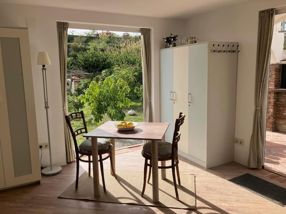 La Penita - Sunny Guesthouse With Private Pool And Garden Salobrena Ngoại thất bức ảnh